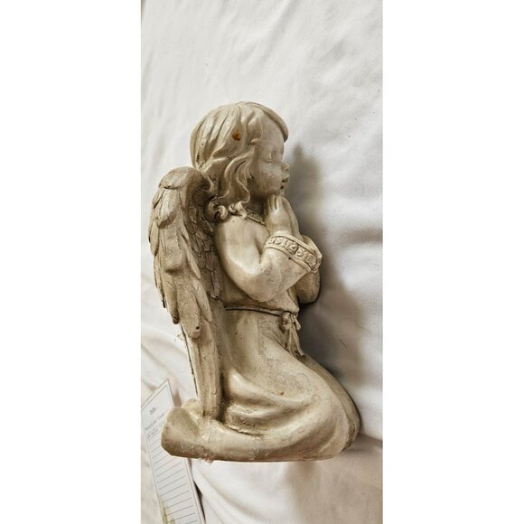 Composite Praying Angel - Picture 2 of 5